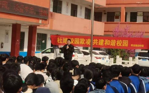 C:\Users\Administrator\Desktop\3d8f5825e16d90a202189176d0a7329_看图王.jpg