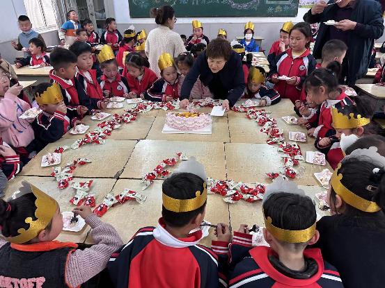 a6142401115d01b42c6a94a051dedfb