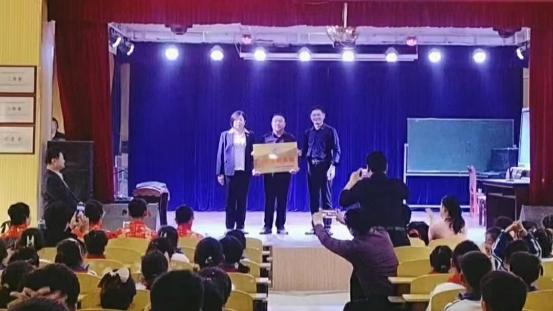 dfe1029c151b332b3531fe9125ac051