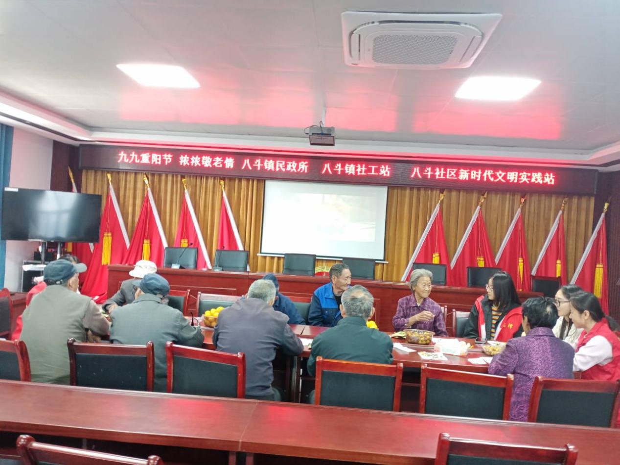 ULKICFN~1AOM{DK_OSZ)O[G_tmb