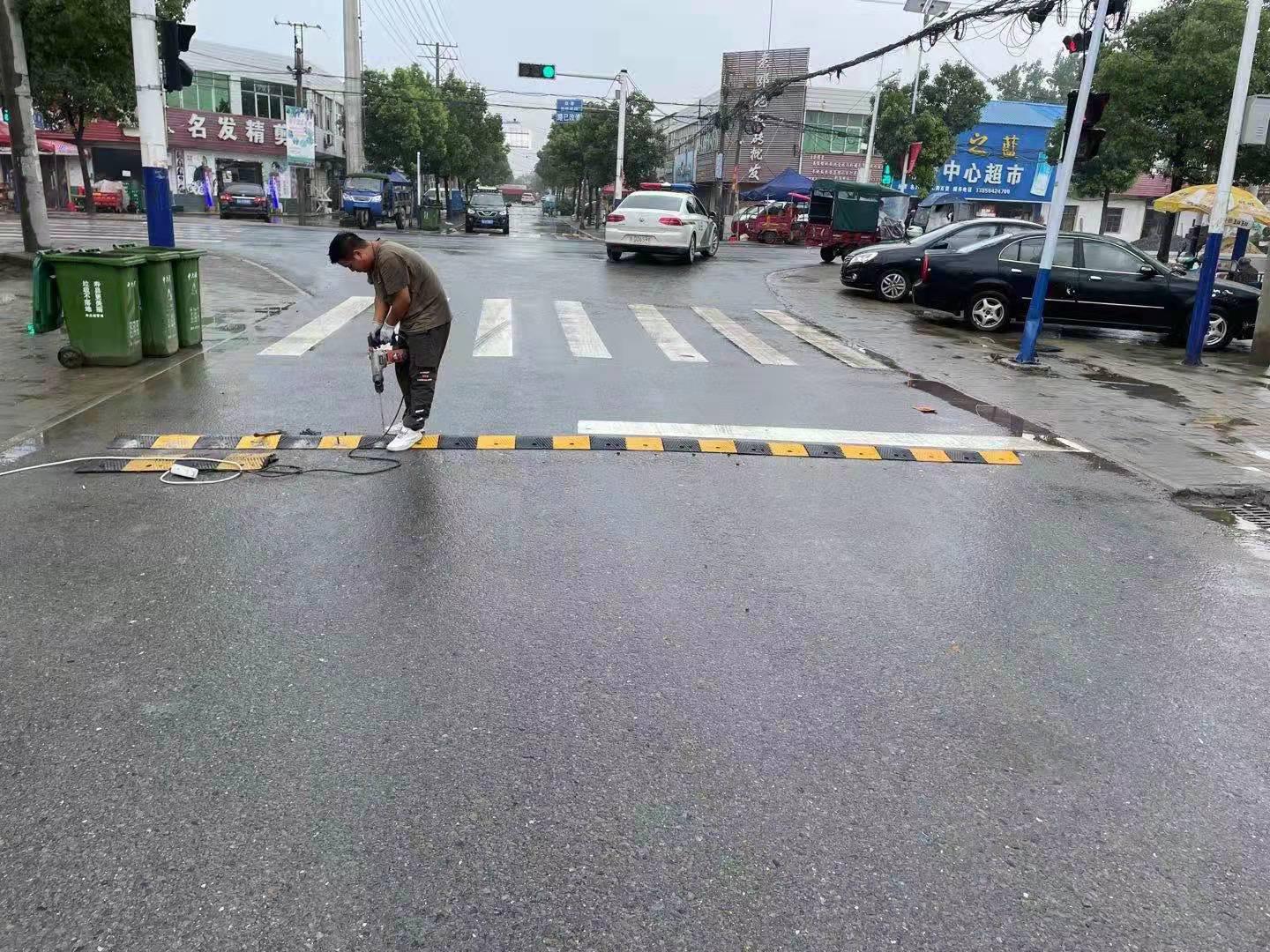 img2