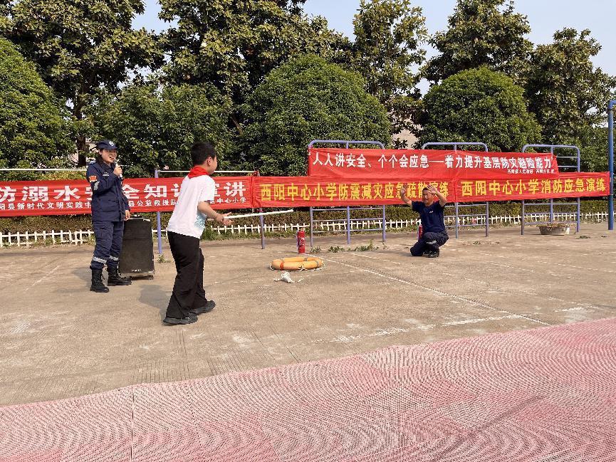 408ca1786342cc2b7a1f41acc0ebd0b