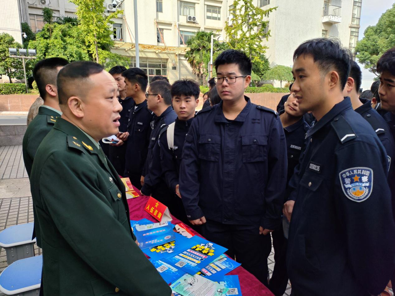 D:\WeChat Files\lfp530\FileStorage\Temp\cf872063a50bf6993009ba9d3482a8c.jpg