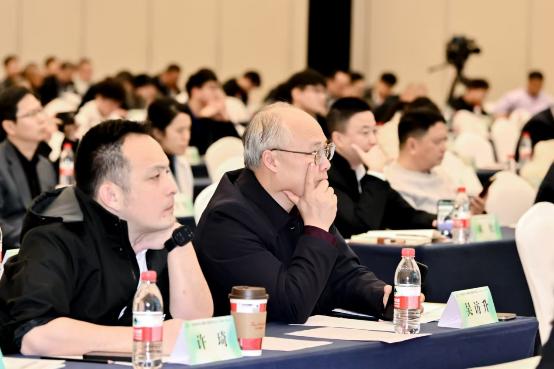 C:\Users\Administrator\Documents\WeChat Files\wxid_8646556465411\FileStorage\Temp\235578662d32cb09cfd515c484cef03.jpg