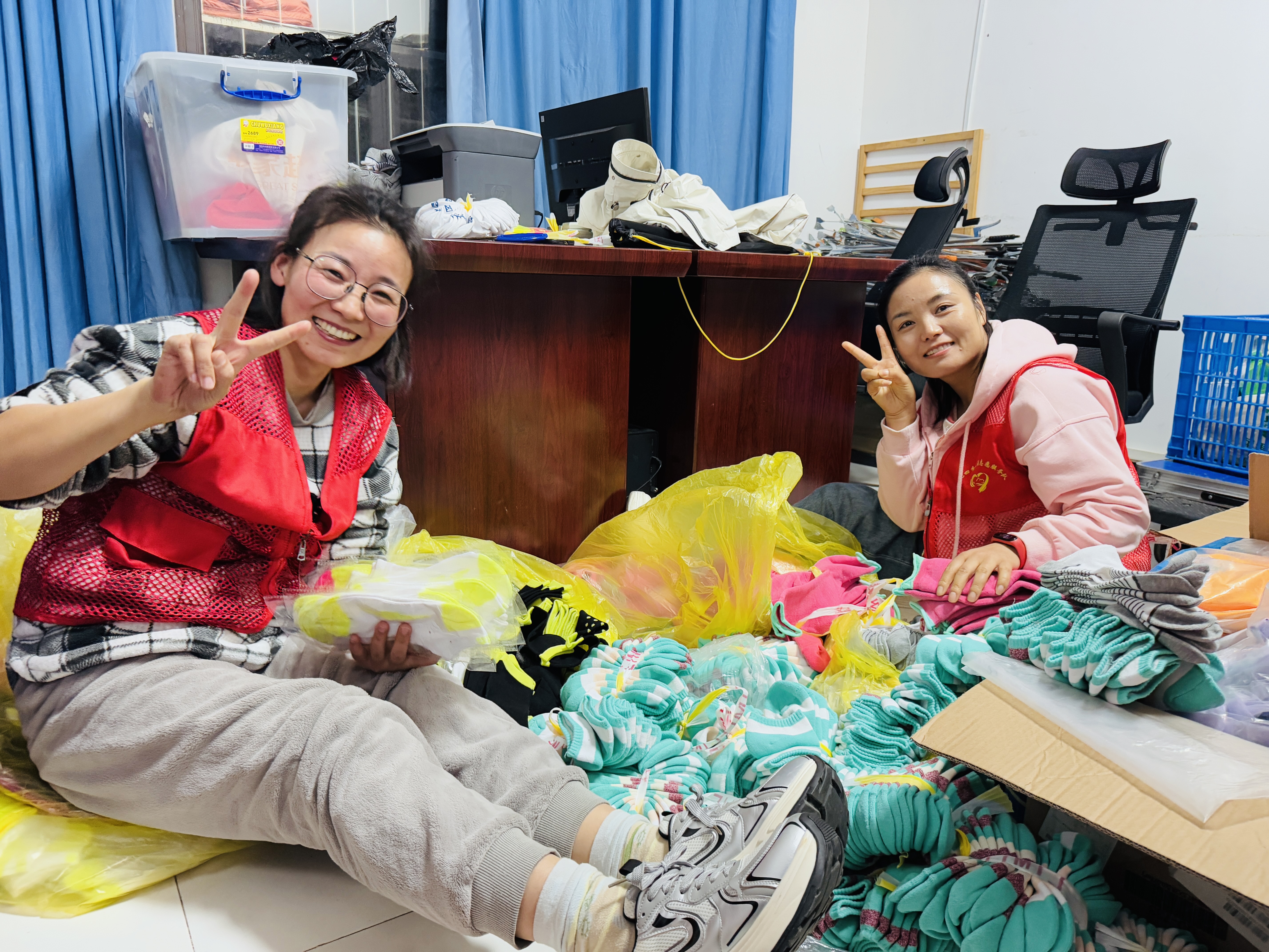 李华飞1.1.jpg