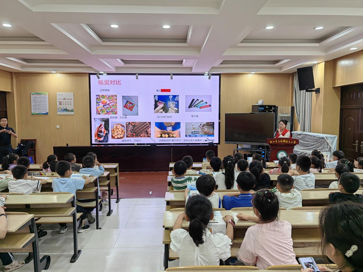 D:/Desktop/2025年暂存/03活动/6月/6.23 民生小学/图片/微信图片_20250626154015.jpg微信图片_20250626154015