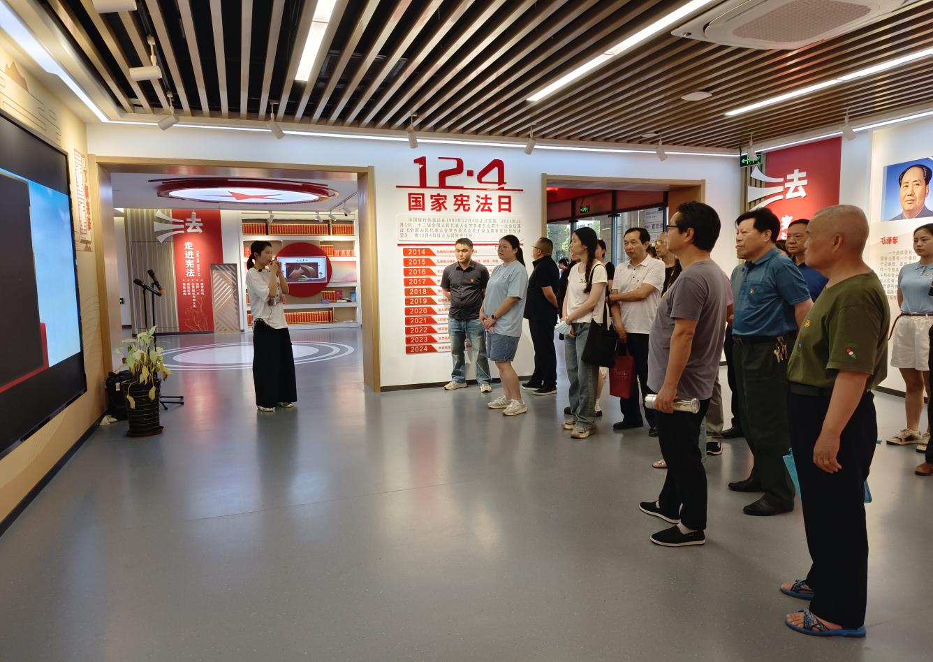参观合肥（包河）宪法学习宣传体验馆