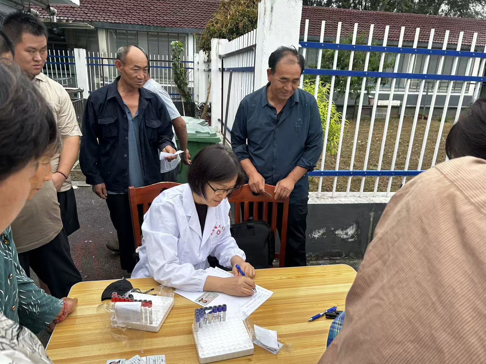 c90e16b62f5de5cbdcfc20474e423b08