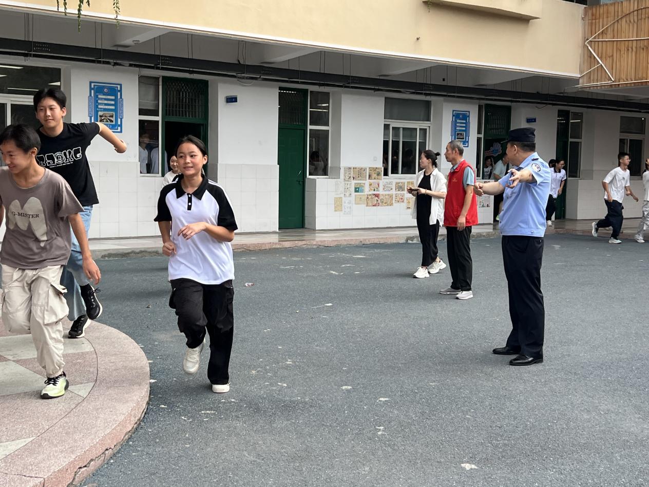 b29777aad7f91cb67ac3a739853033c6_