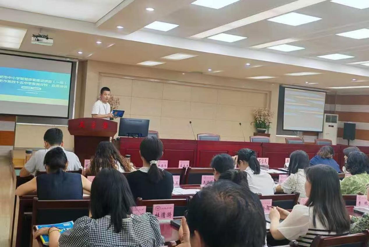 f5eefb409f7d5976d1f8272b6426f78f