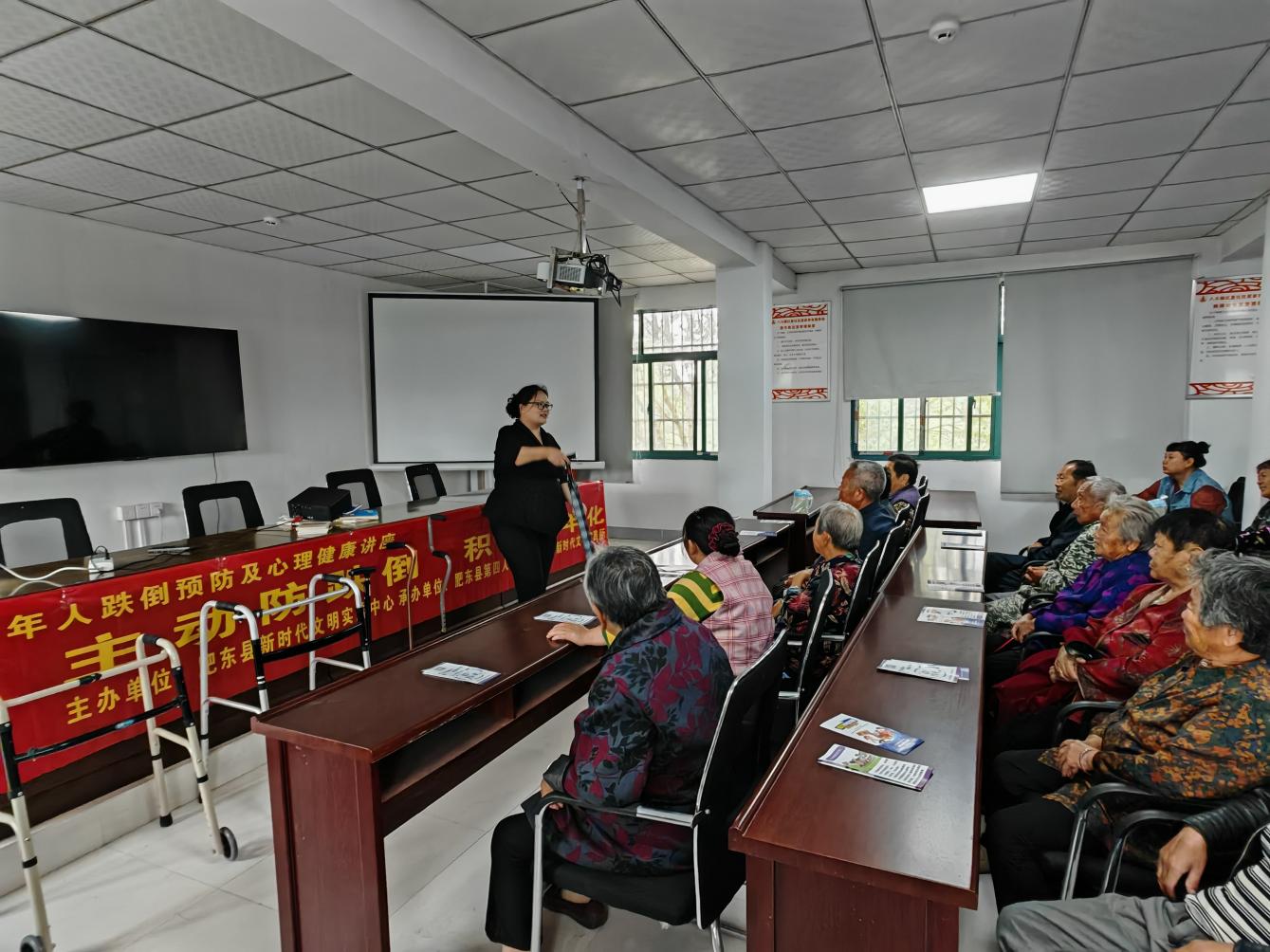 575d477b352f205f28f51ee2d46b1529