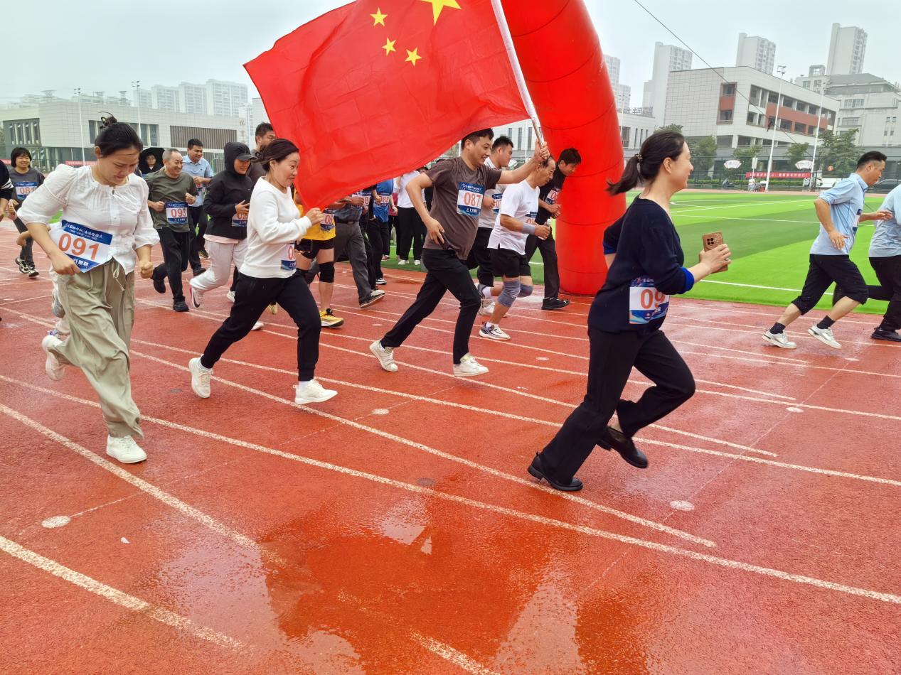 30165e895e84edd6906bbd75a0abfef