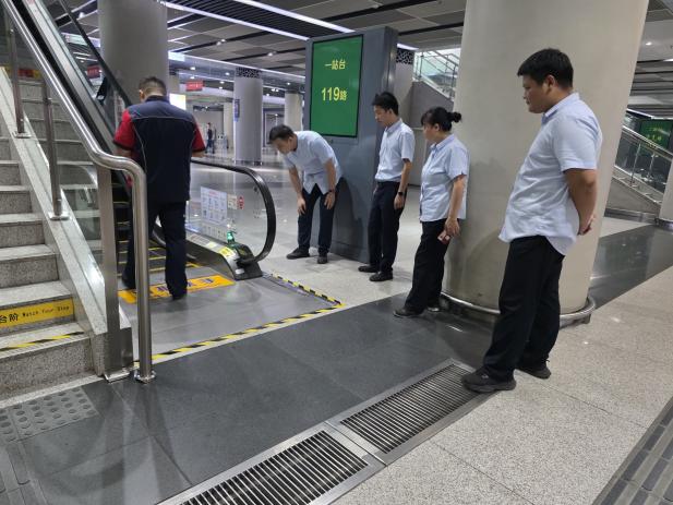 ffeb8f1d90f978e37acc38c16d240d5e