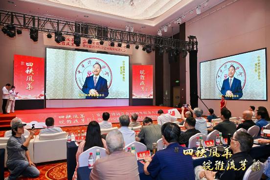 WYF_2905-opq4014828433