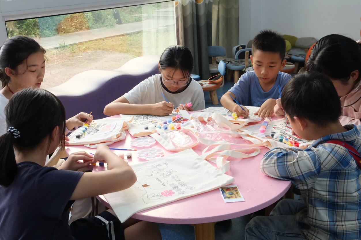 e350d309751e44bebc22a308d40151ac