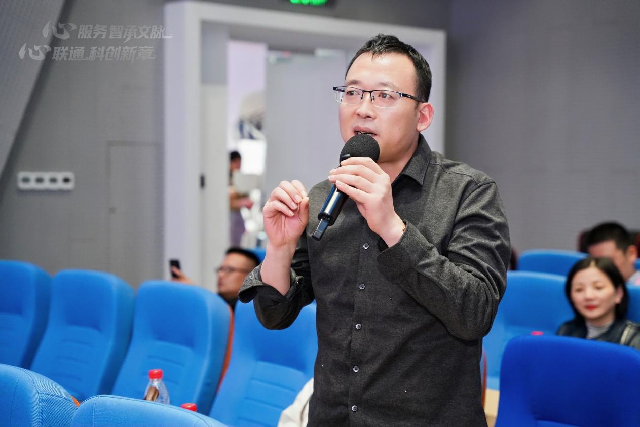 DSC09722-opq4034370563