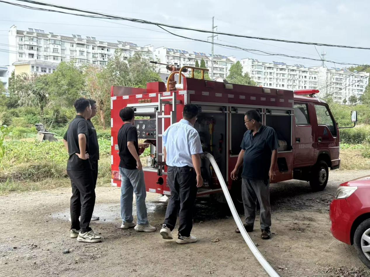 13a113d3c29ea42ff27485345e3ed859