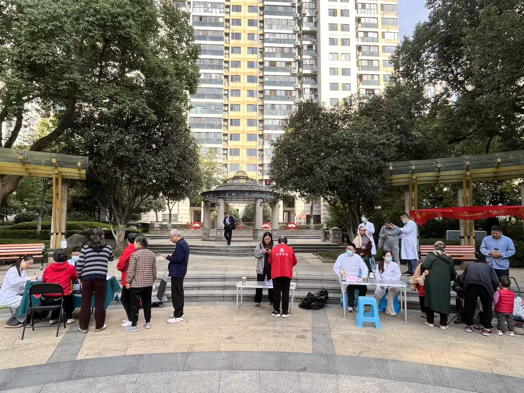 4f74b0c9127e5a3e9afd7d4373bb8924