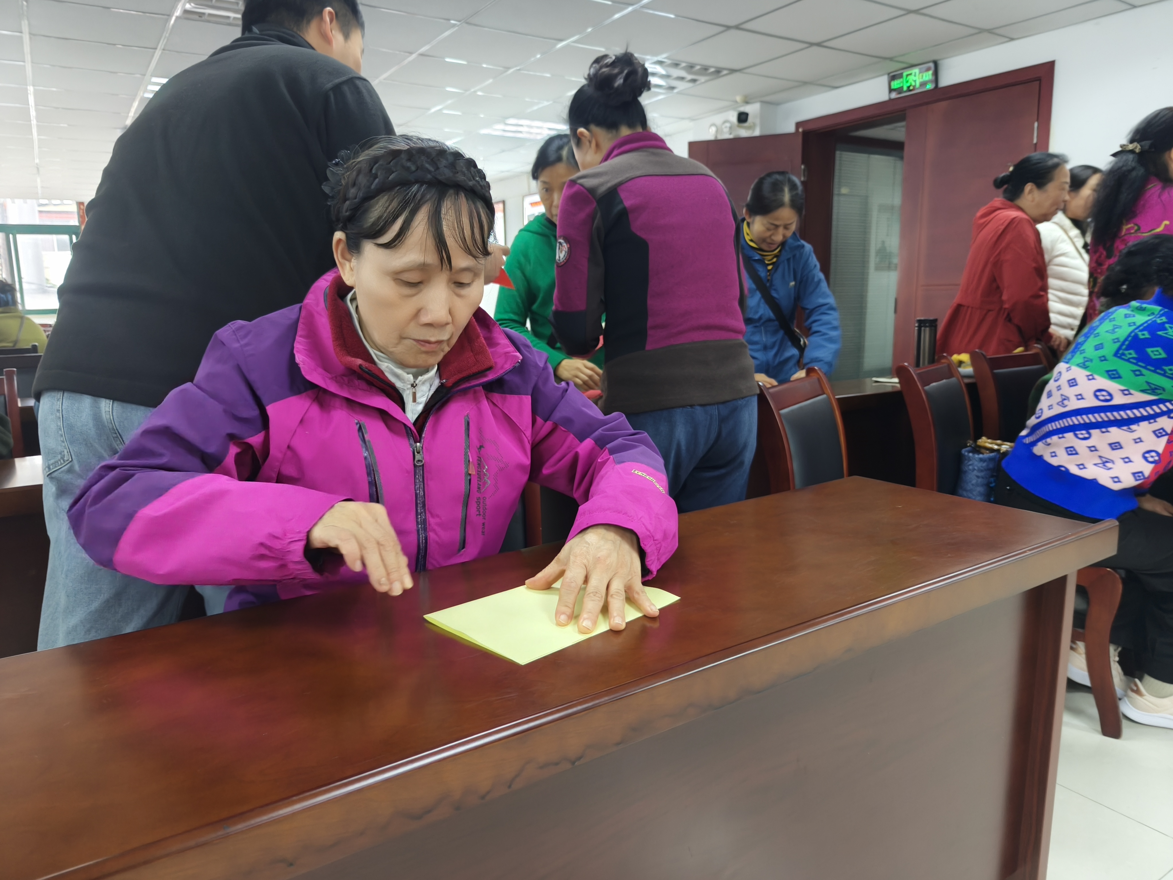 _cgi-bin_mmwebwx-bin_webwxgetmsgimg__&MsgID=405019164948554686&skey=@crypt_6bd3b3ce_79851cd4512e050ac1f24cc61ff44cfa&mmweb_appid=wx_webfilehelper