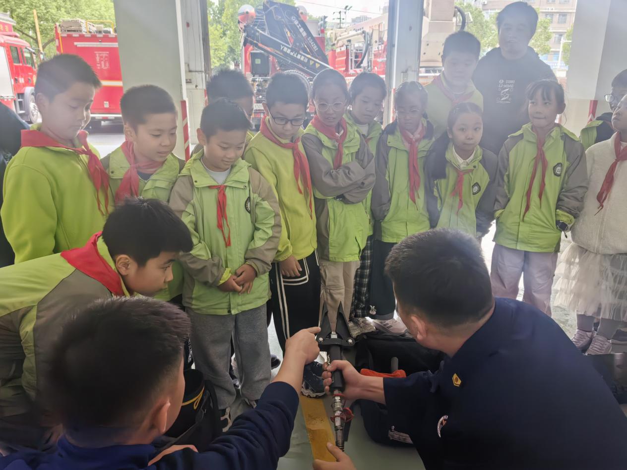 11b91272e368f86fc6b4cb3b661d886