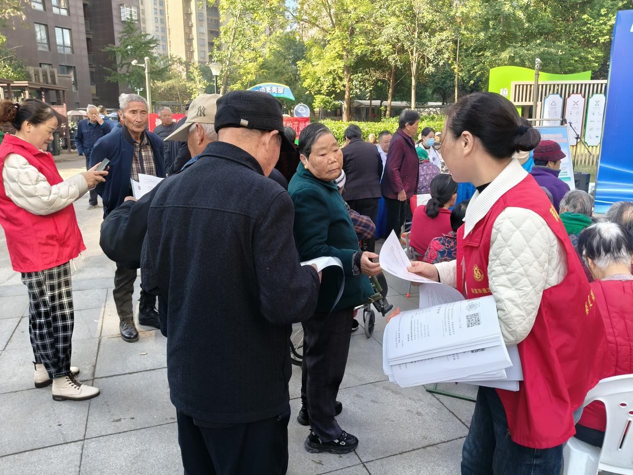 720833a35c44e6db1091dd4499a74656