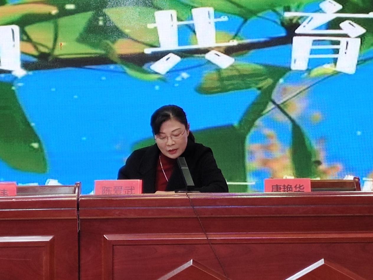 e5f717305915e0a60baa3f519688b51a