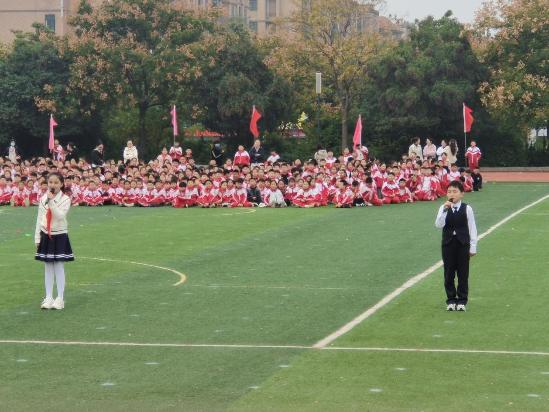 9913ebde306e53dc3d17676e1fe1bedb