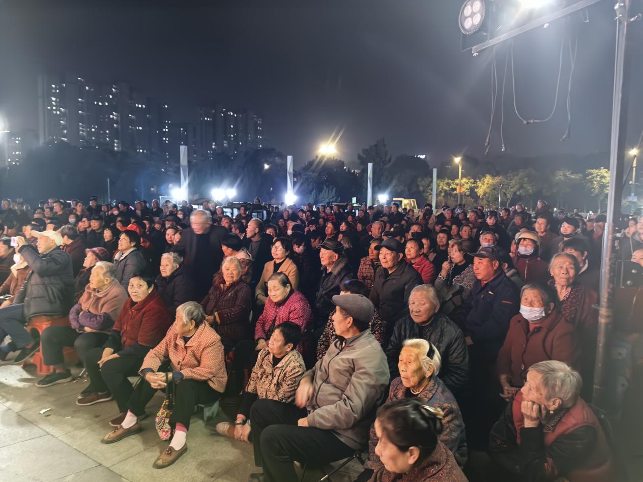 d29f6ba86844e05419987d1f1594e8d8