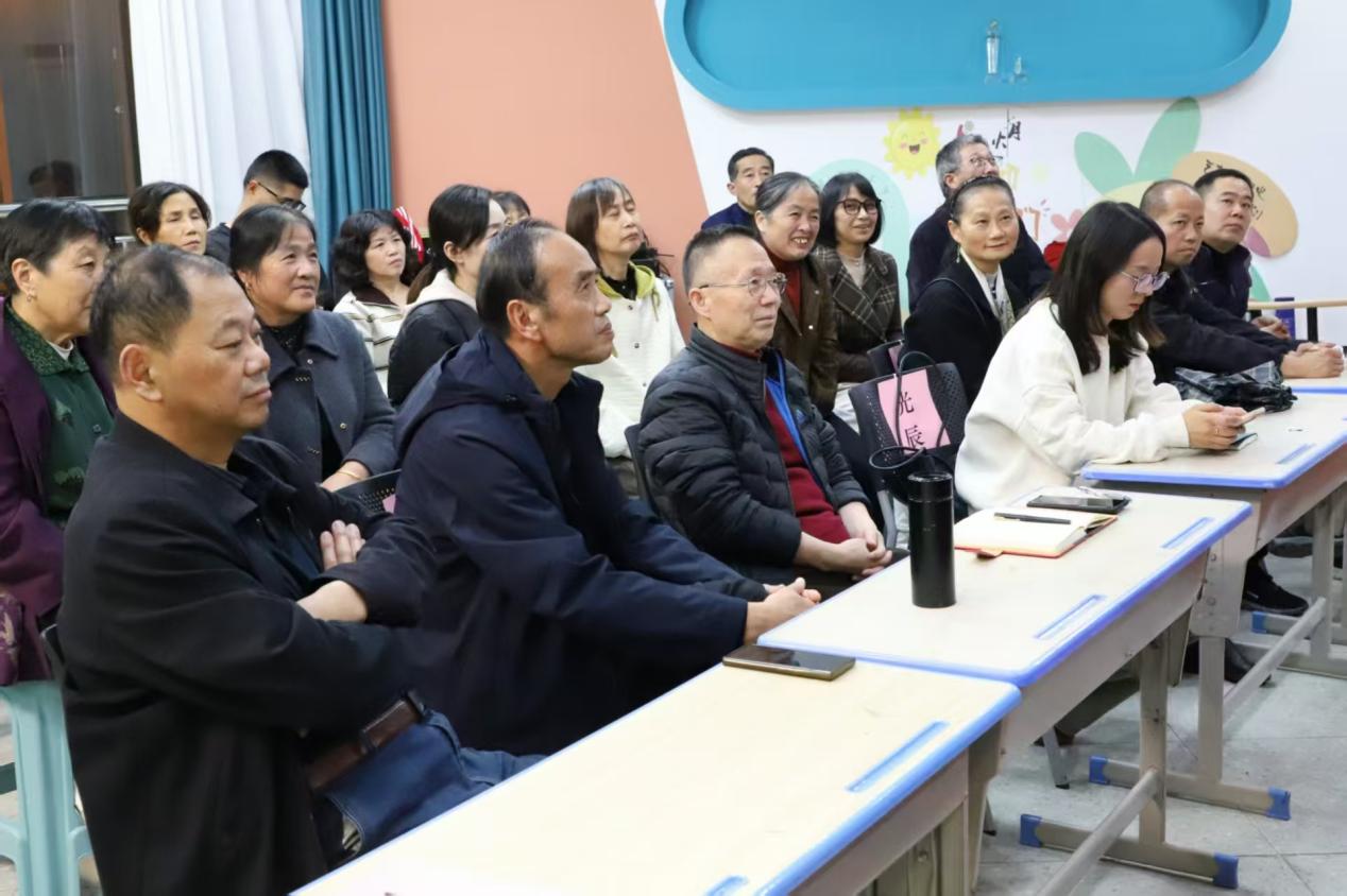 4e24f081a850883a6ee9957bdd335852