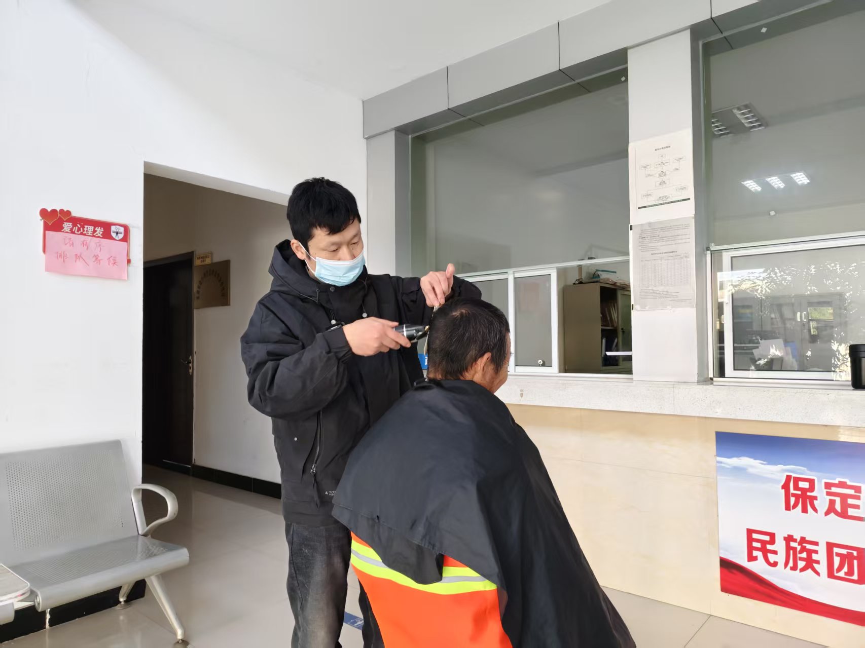 98fa512431b4c00d406de55882eaced4