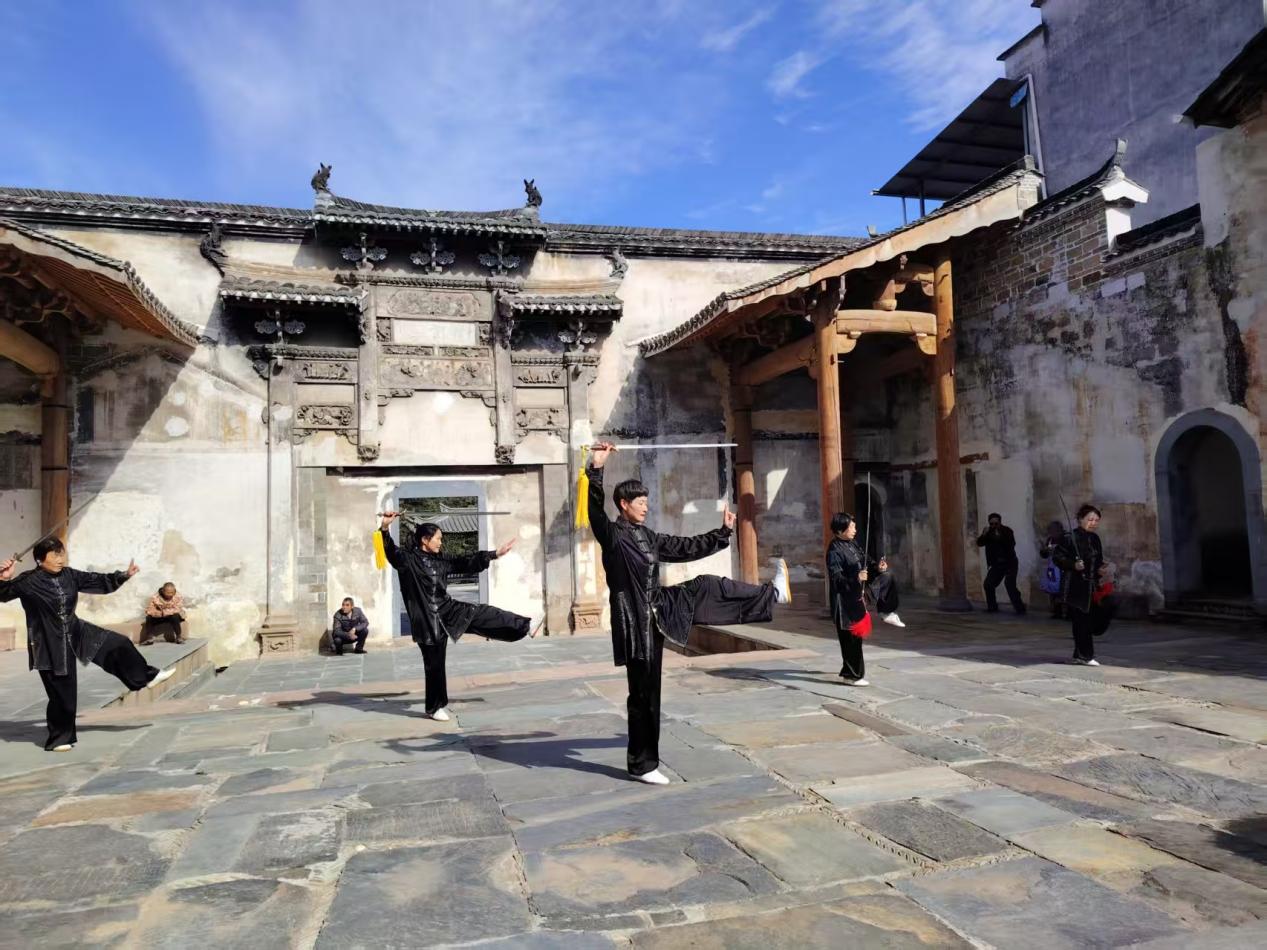 077aba531cb1985887a33b315c7b61dc