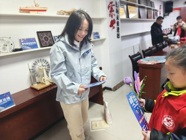 C:/Users/Administrator/Desktop/default (1).jpgdefault (1)