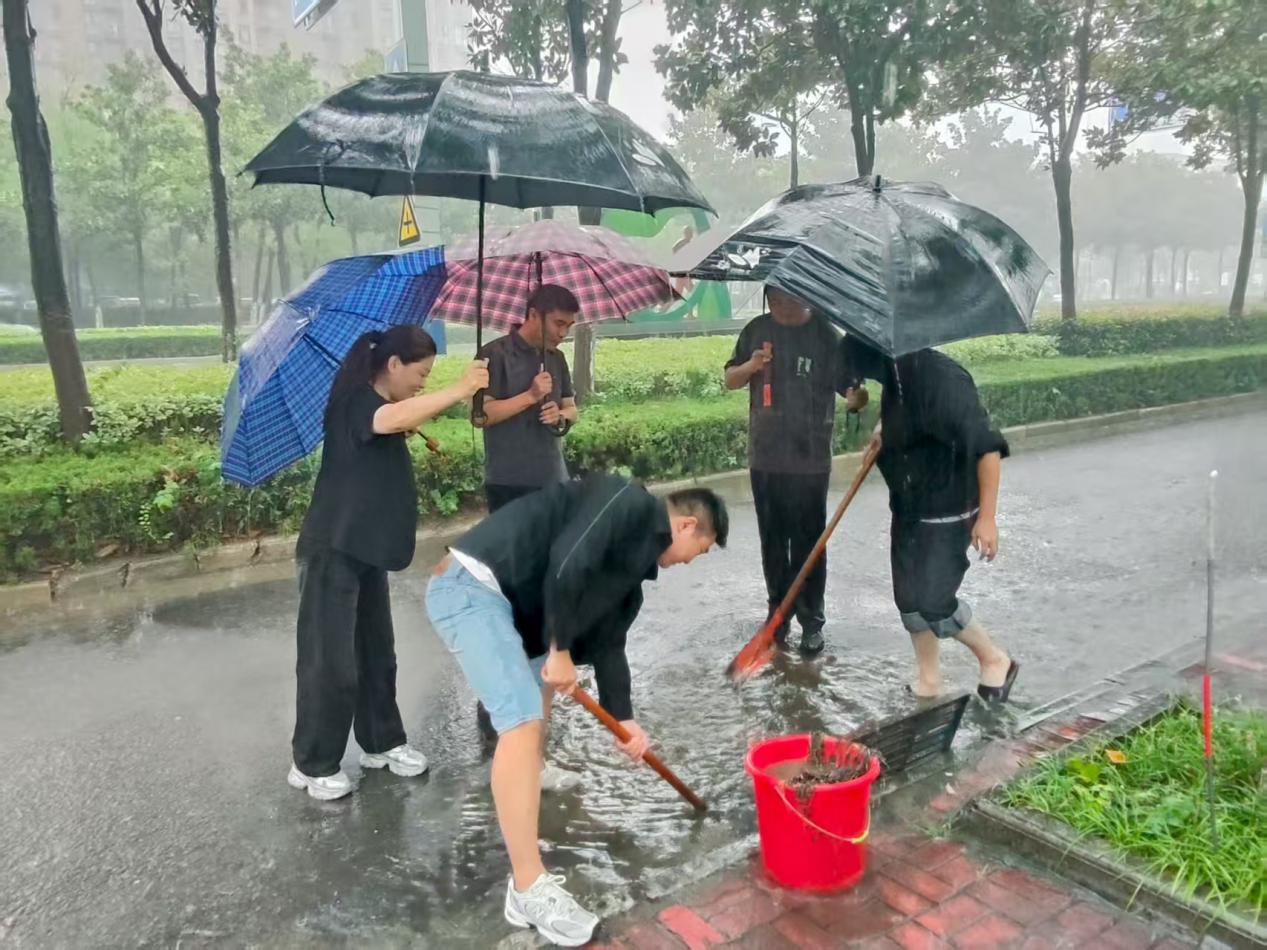 4286868ea7b9170e46f98be6173698eb