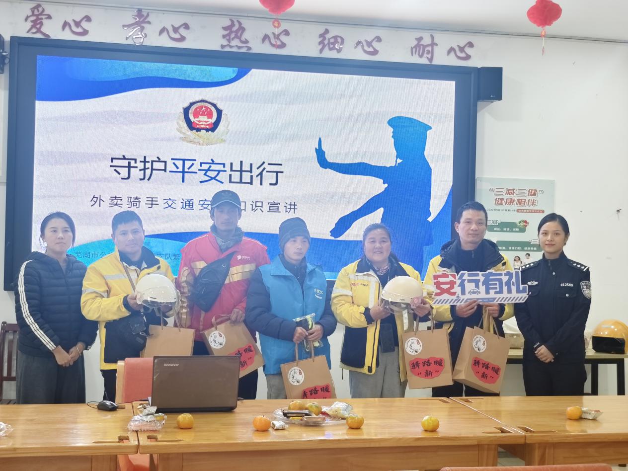 7938e05f7c07e45494fd970bf84bf841