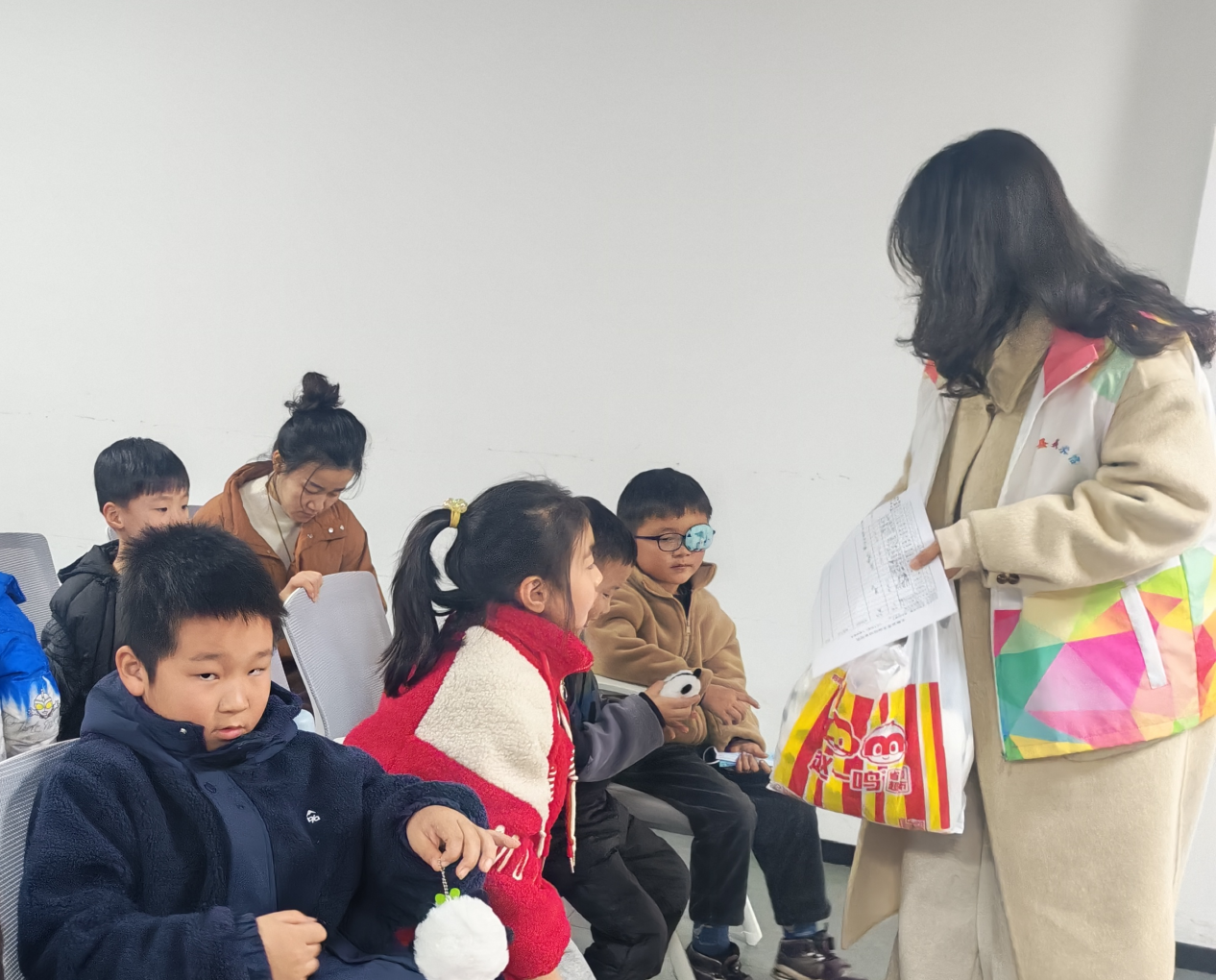 50f12a37-1f5a-470d-b07e-45eaca4cc5de