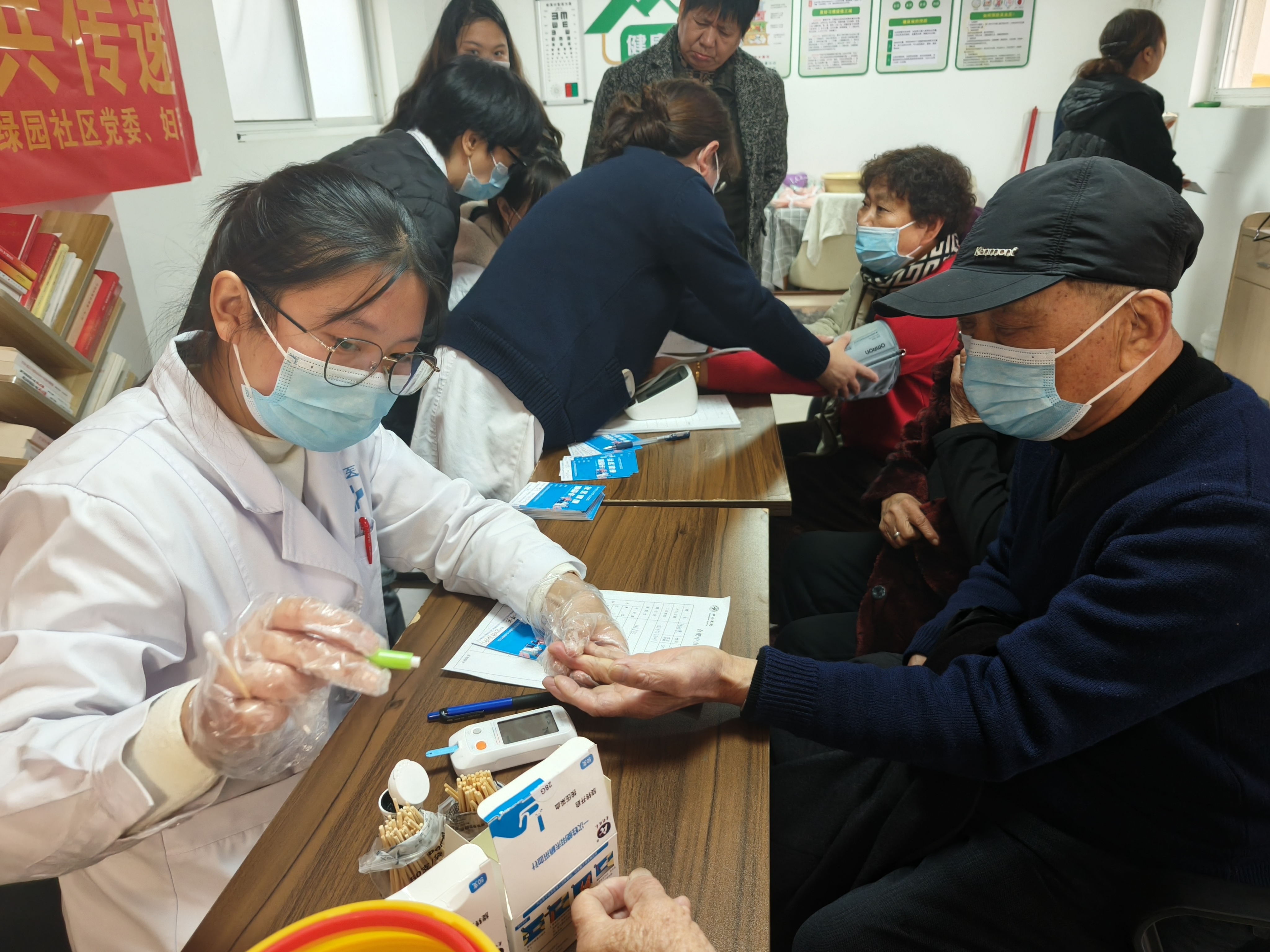 6fd58f828d0ea06ee148fdd0c77bc018_副本