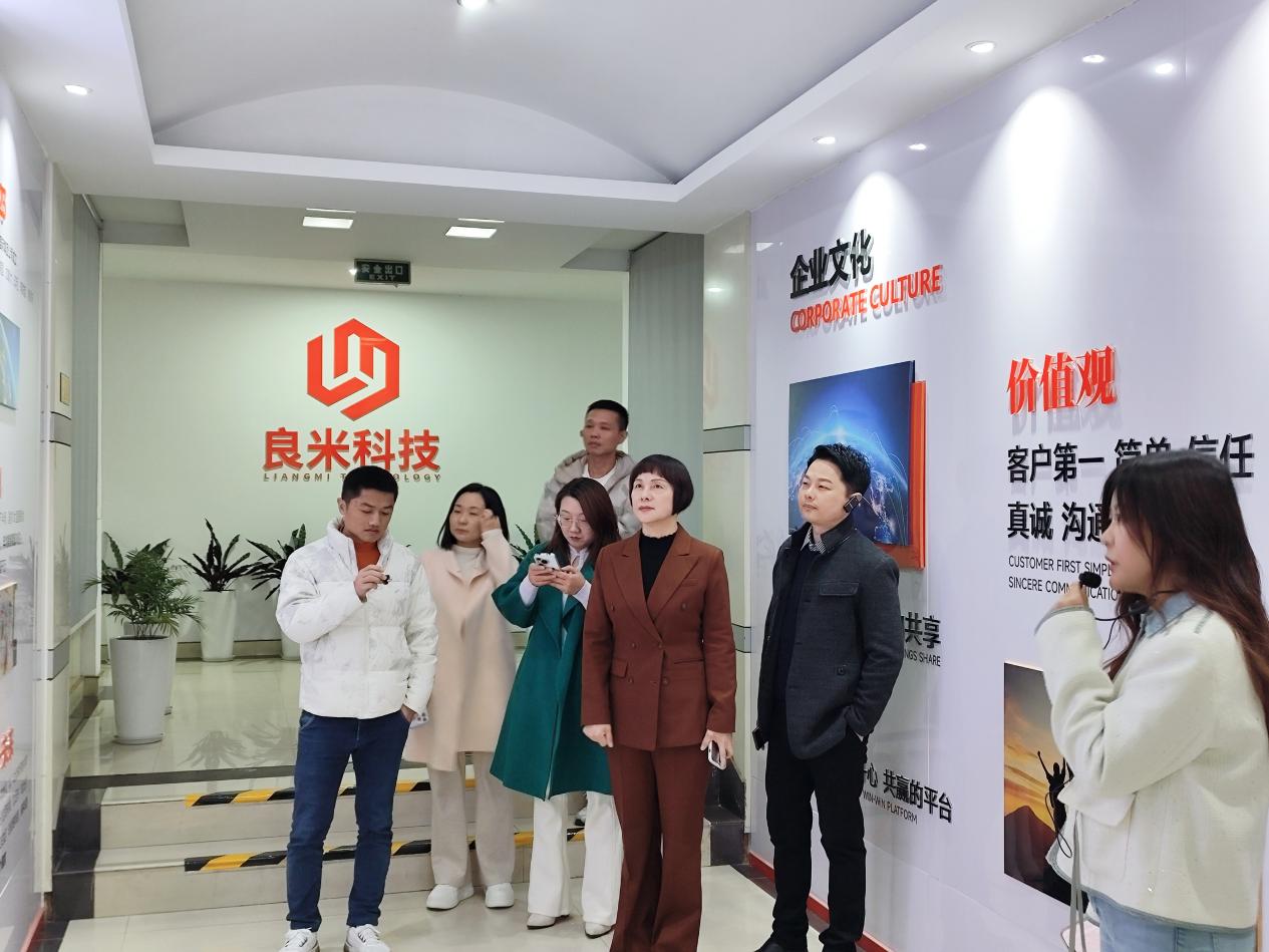 64abddbac9a3f1d9a191fad475538e8