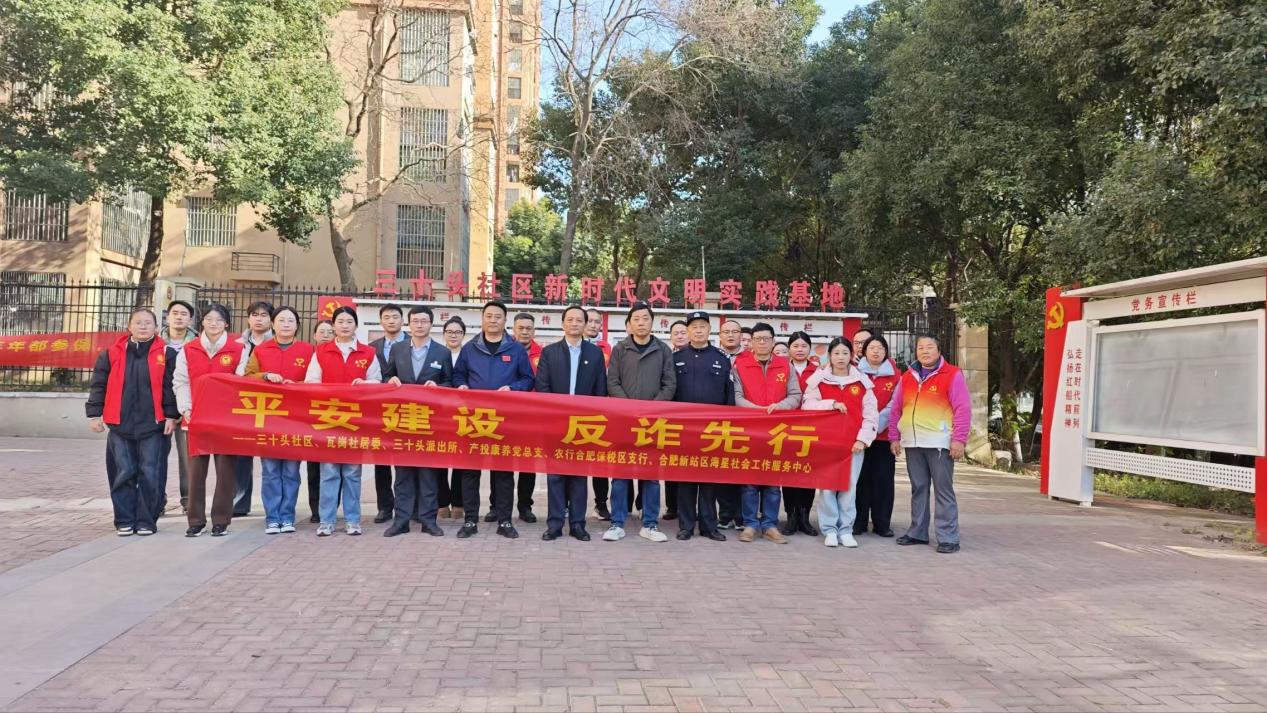 94b74cec1c8ad6019697fb1a22a300eb