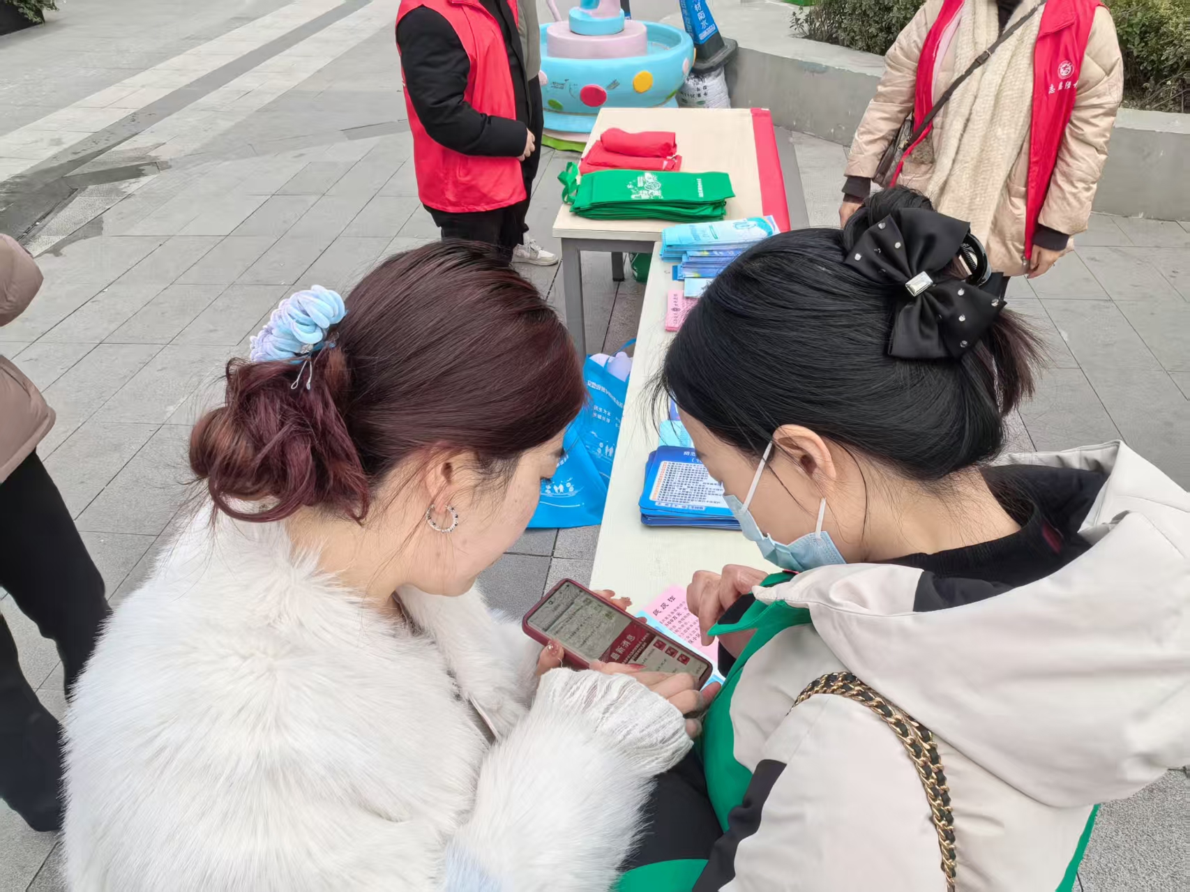 1a12f9bcab69136ff16417ea5f5a5198