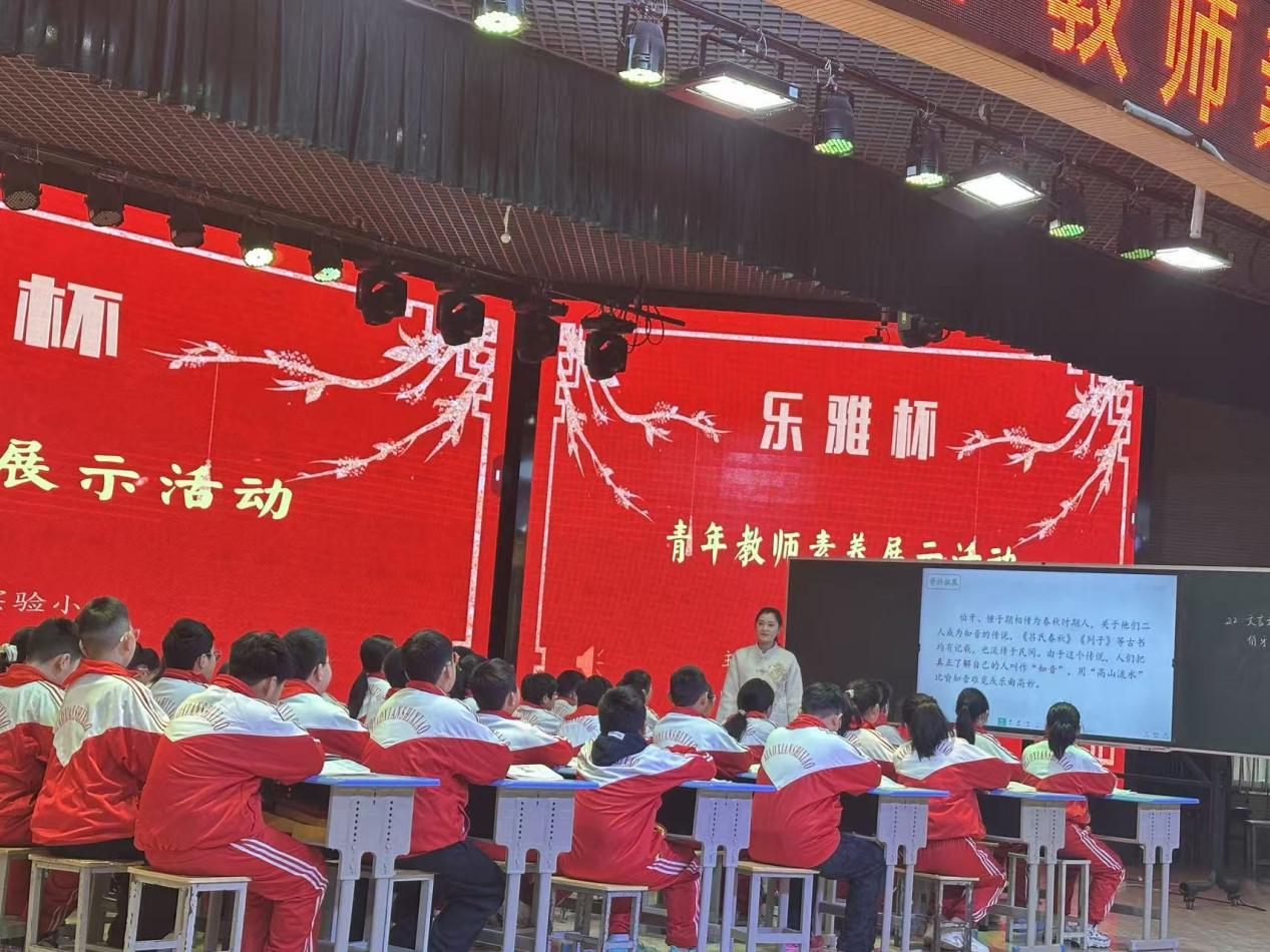 26f8f57aa7fbb6782bfd282fcdb7fec5