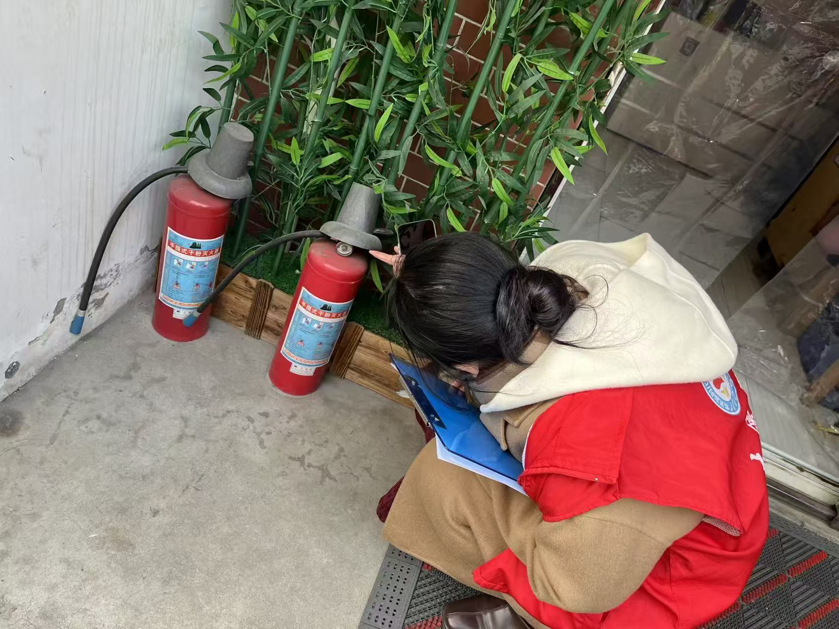 c7bab98ef4cb1b93b128454e70fb4d8e