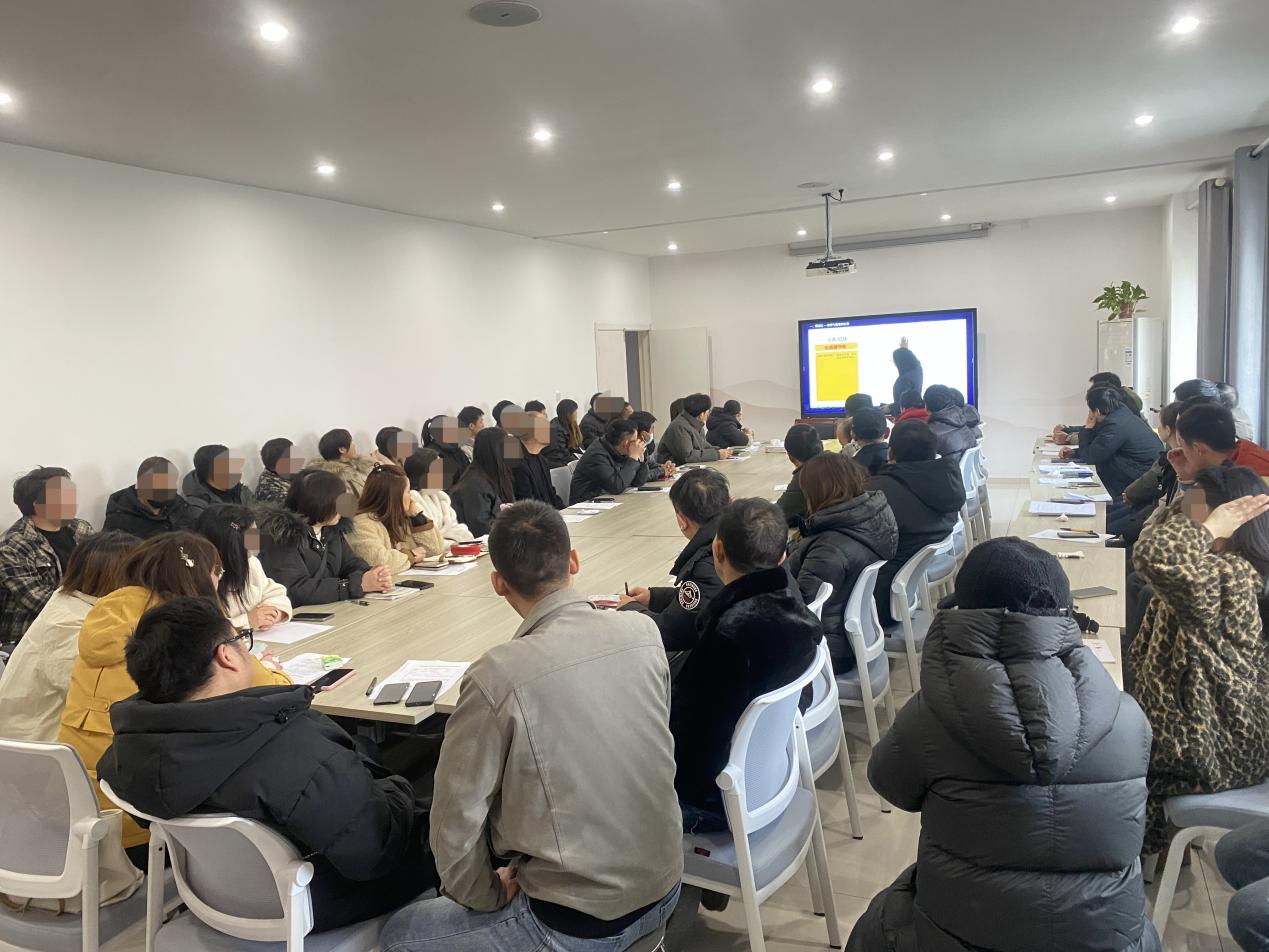大桥司法所集中教育学习现场照片
