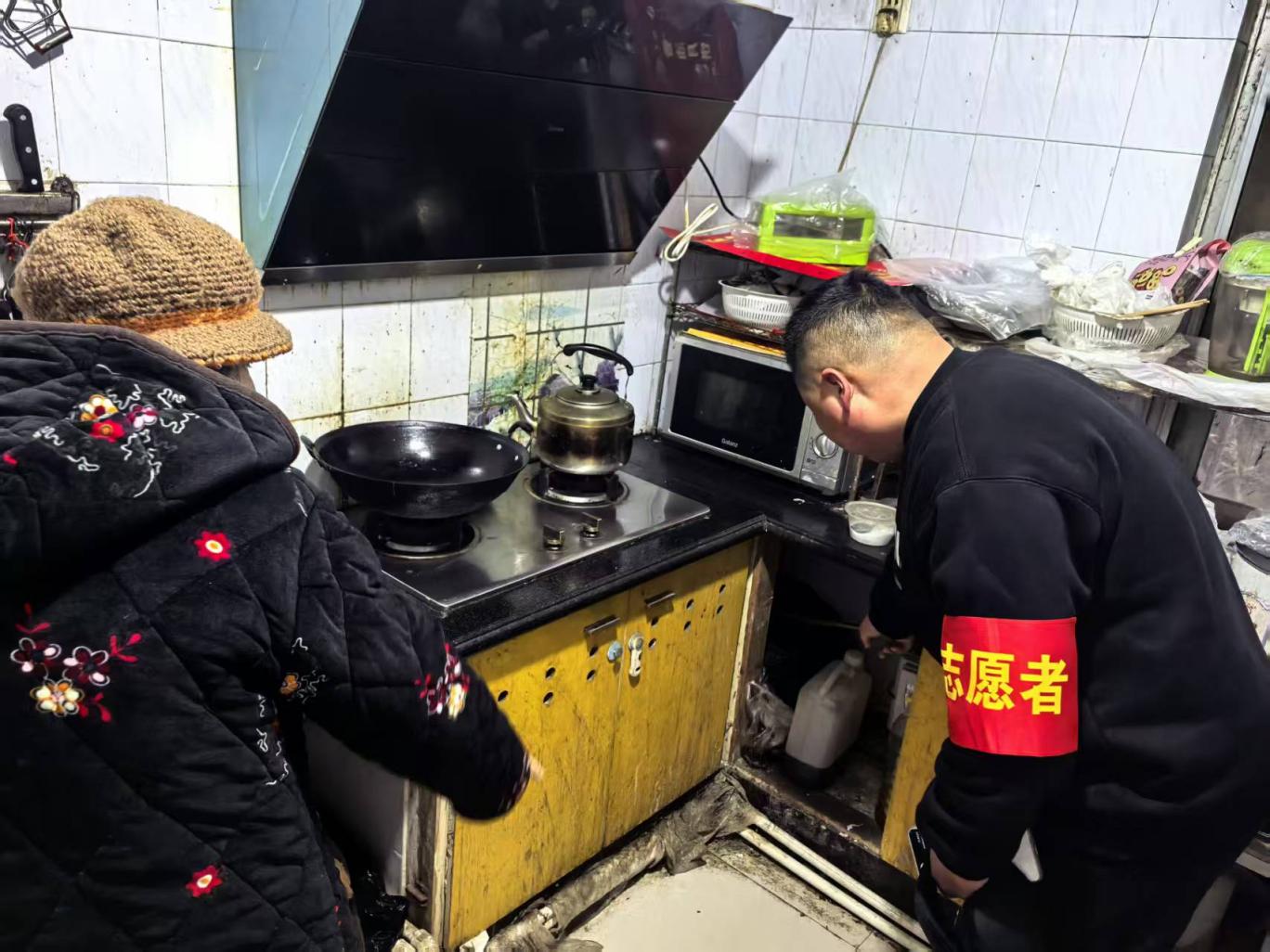 9e585aaa7fc47a1faa9cbc37258b3d91