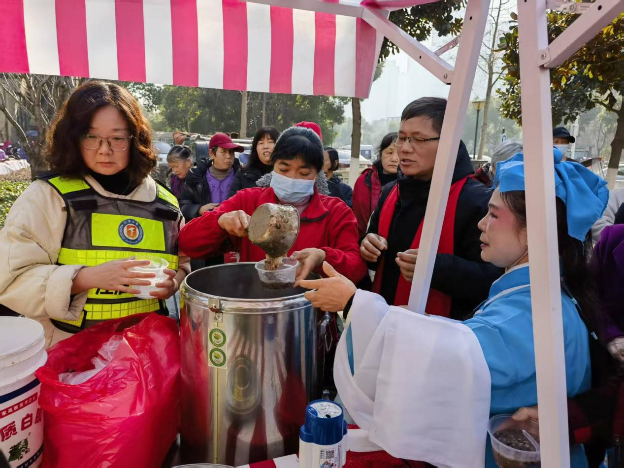 7a00f3c1b3bdf91935236a1a95c01638