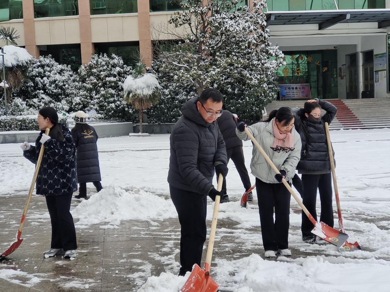 19efb3962707f35b54bbda0602355b7a