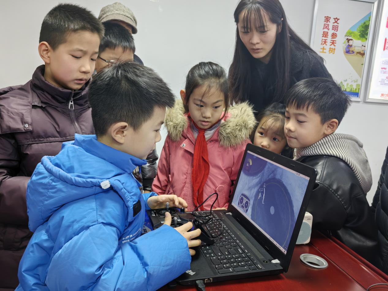 3月2日无人机科普活动IMG_20260302_153957