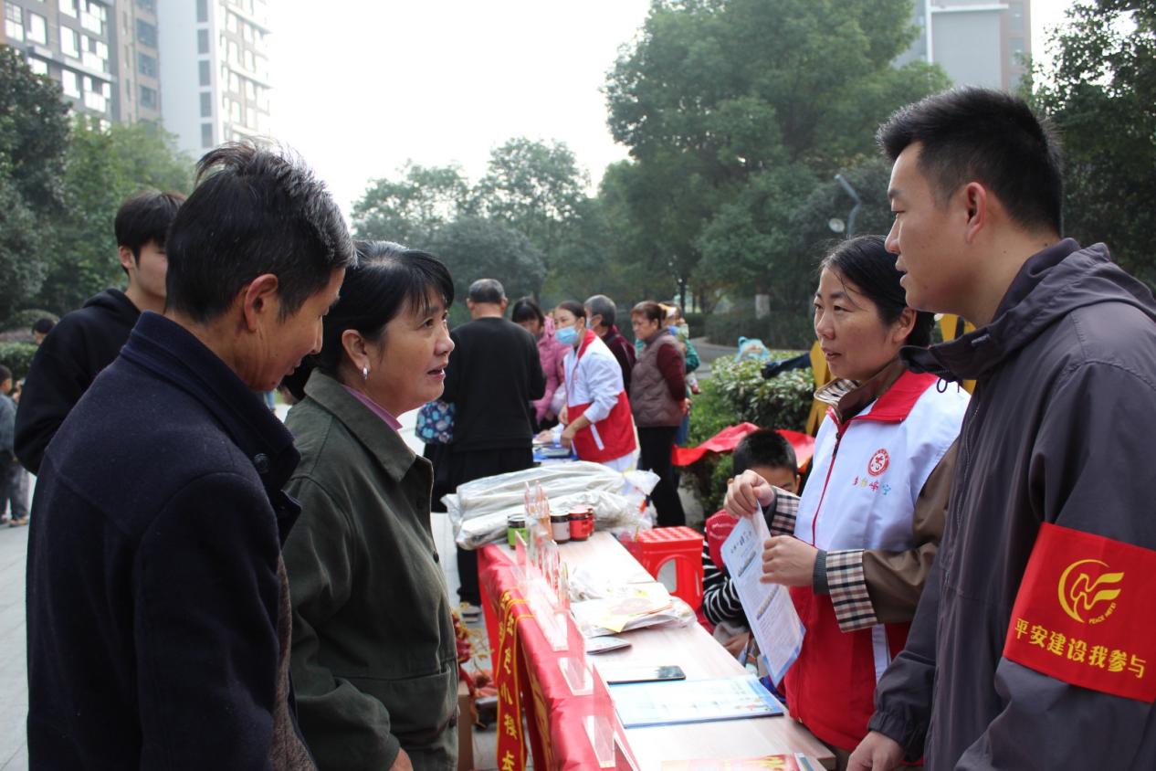长丰（双凤）经开区峰宁社区：小集市架起便民桥 党建助力农产品“出村进城”（2）