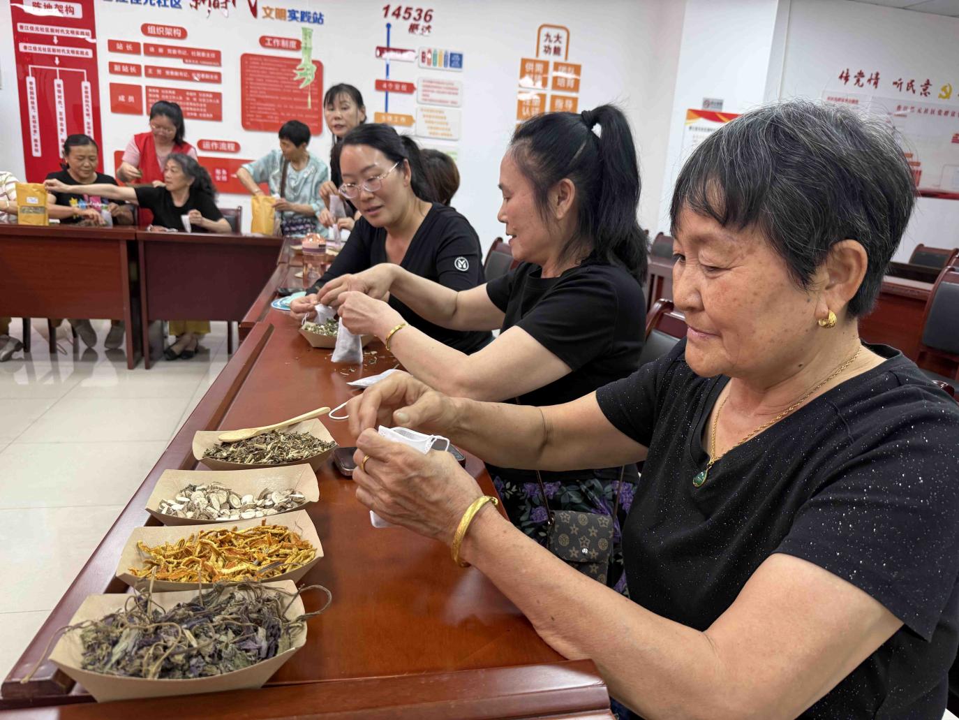 香江佳元_副本