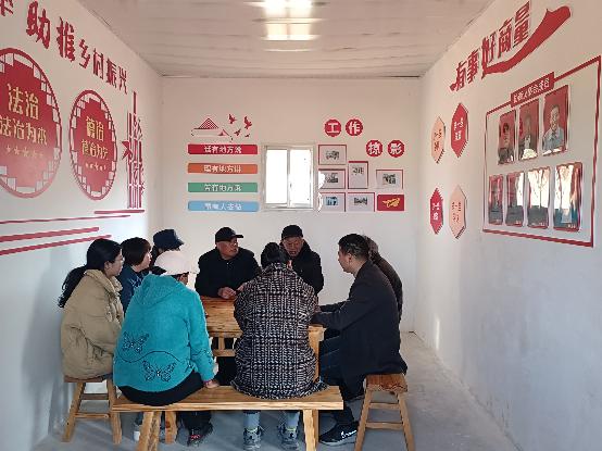 胡张理事会商议