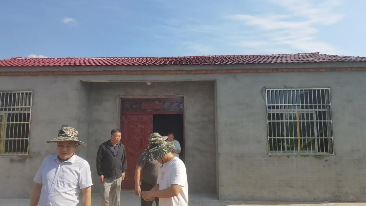 危房改造工作现场图